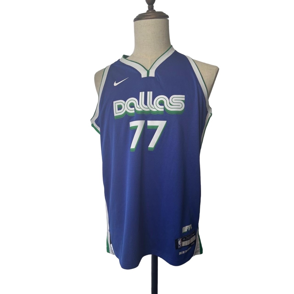 Nike Doncic Jersey Mens XL Blue Basketball Dallas Mavericks DRI-FIT Sleeveless